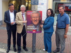 Jochen Staschewski, Volker Blumentritt, Andreas Nahles und Armin Allgäuer eröffnen den Wahlkampf in Gera