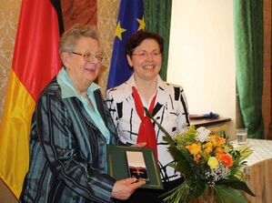 Christel Willinski und Heike Taubert (von li. nach re.)