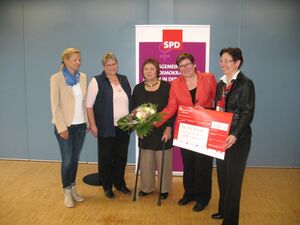Katrin Fischer, Regine Kanis, Helga Wilfroth, Iris Gleicke und Heike Taubert
