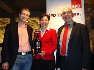 v.l.n.r. Sebastian Neblung, SPD Weißensee; Heike Taubert, Sozialministerin; MdL Frank Weber