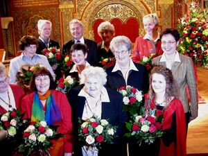 Die Preisträger der Thüringer Rose 2009, mit Sozialministerin Heike Taubert, SPD