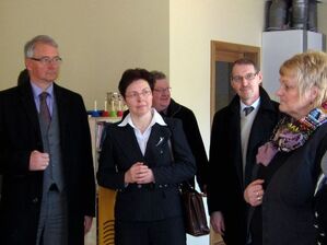 Die SPD-Landtagsfraktion mit OB Matthias Doht und Sozialministerin Heike Taubert