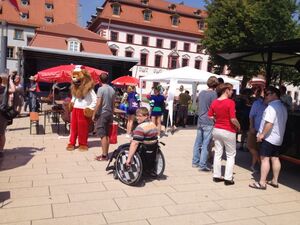 Das SPD Sommerfest vor der Staatskanzlei: Da wollen wir gern rein!