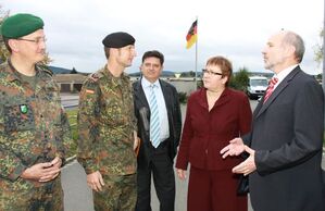 von links Martin Mayer, Philipp Leyde, Gunter Kunze, Iris Gleicke und Rainer Arnold,